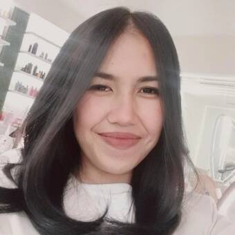 อวตารของ Aaliyah Bettina