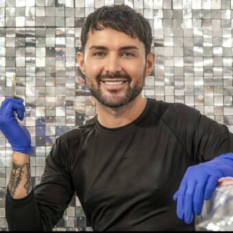 الصورة الرمزية لـ Luke