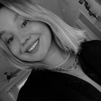 Аватарът на Alina