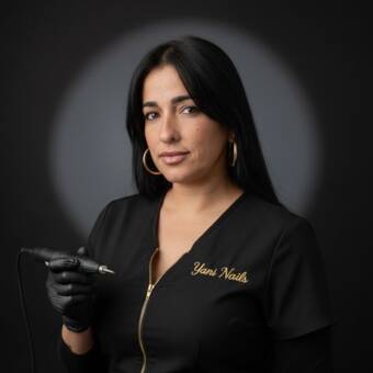 的化身 YANISLEIDY