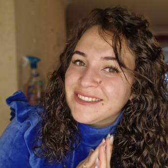 Henkilön Monica avatar