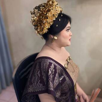 The avatar of Vanessa