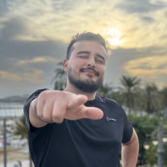 الصورة الرمزية لـ Kevin