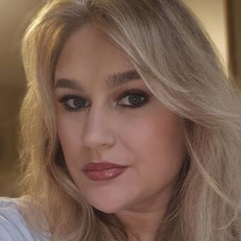 Το avatar του Austeya