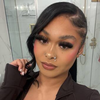 The avatar of Kayla