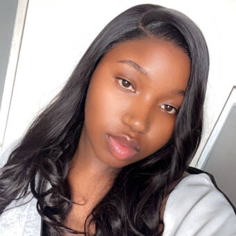 The avatar of Nicole