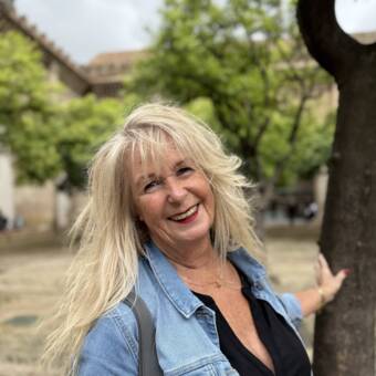 The avatar of Yvonne