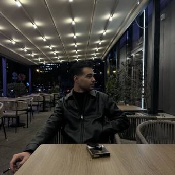 The avatar of Dzenan