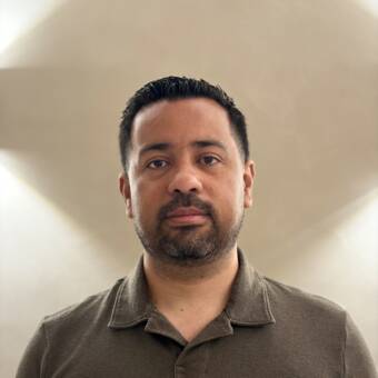 Danilo Velez