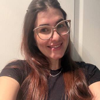 The avatar of Bruna