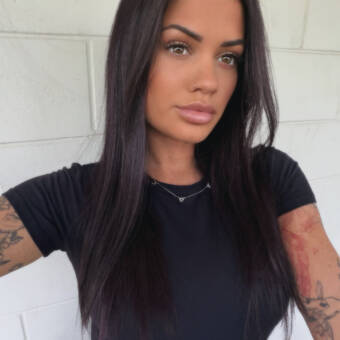 Sharni Ellams