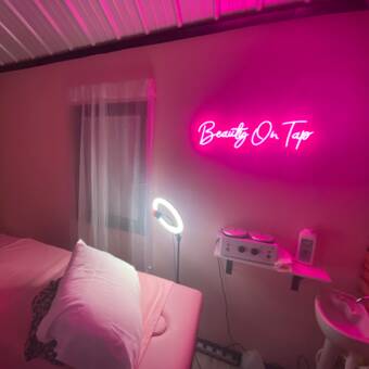 The avatar of Kelsey