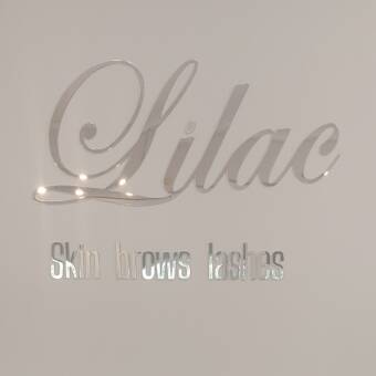 的化身 Lilac Beauty