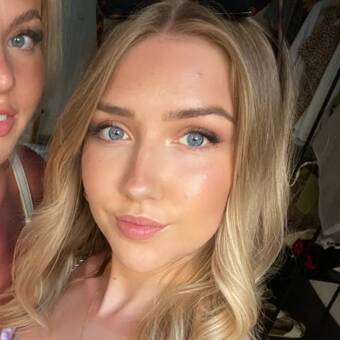 次のアバター： Bonnie