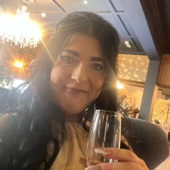 The avatar of Angela