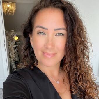 อวตารของ Mia