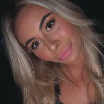 The avatar of Michaela