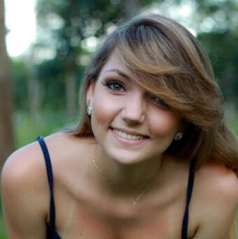 Rebeca Zanelatto