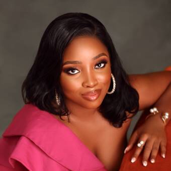 的化身 Oluwatobiloba