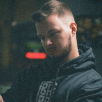 อวตารของ Deniss