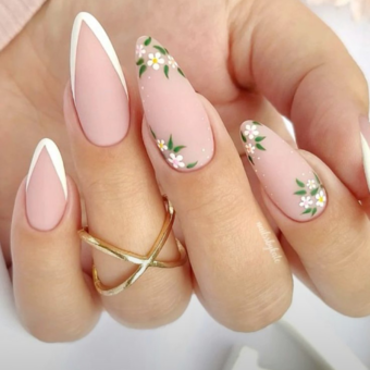 الصورة الرمزية لـ Adi