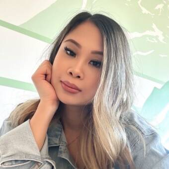 The avatar of Christina