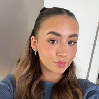 The avatar of Hannah