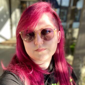 The avatar of Amanda