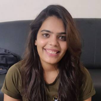 次のアバター： Vee