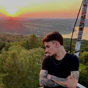 The avatar of Patrik