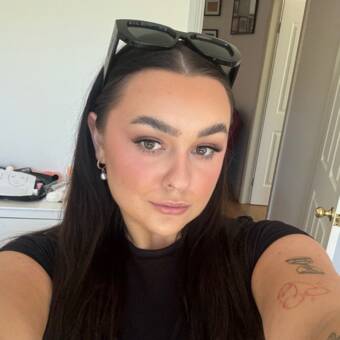 Hình đại diện của Olivia