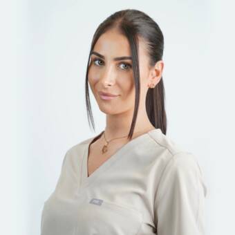 The avatar of Charlotte