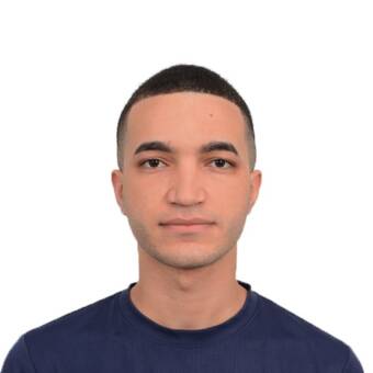 The avatar of Kevin