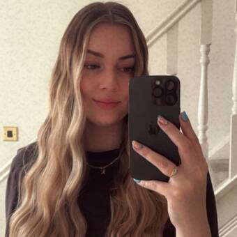 The avatar of Kayley