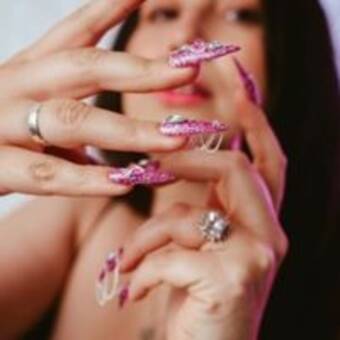 The avatar of Daniela