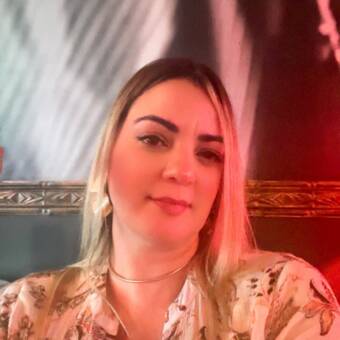 The avatar of Yanisbel