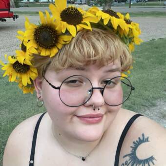 The avatar of Alexis