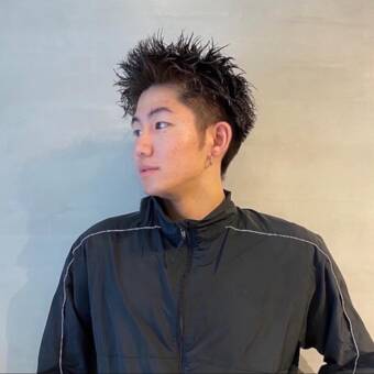 Henkilön YUTA🇯🇵 avatar