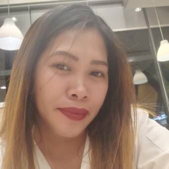 The avatar of Loraine