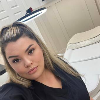 The avatar of Rebecca