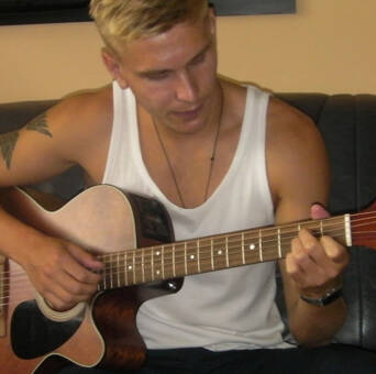 次のアバター： Даниил