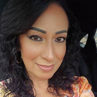 The avatar of Veronica