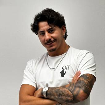 The avatar of Barber Dave