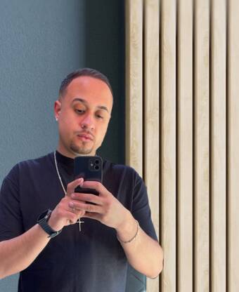 次のアバター： Jonatha