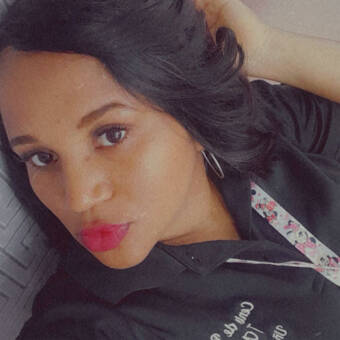 The avatar of Carolina