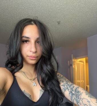 The avatar of Alexis