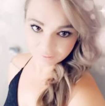 Ashleighpseudoportretas