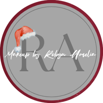 The avatar of Robyn Amelia