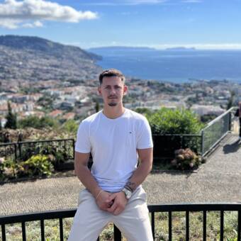 De avatar van Péter