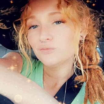 次のアバター： Paige